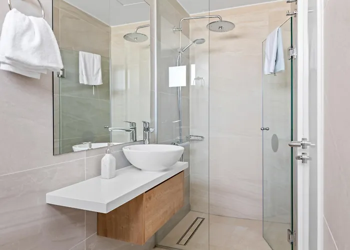 Vila Serenity Waves 7