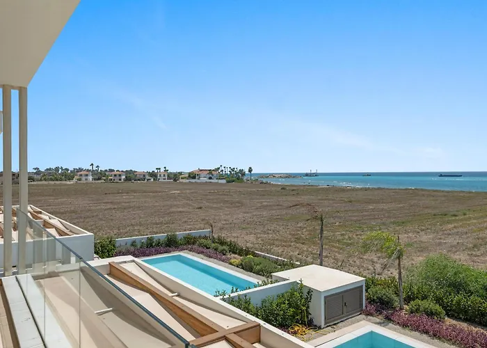 Serenity Waves 7 Villa